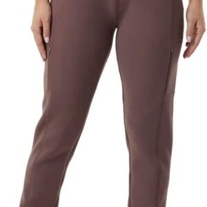 32 Degrees Heat Women's Active Tech Jogger Pant with Pockets, Brown Medium
